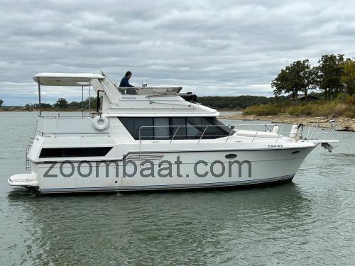 Carver 38 Aft Cabin Spesifikasjoner og anmeldelser